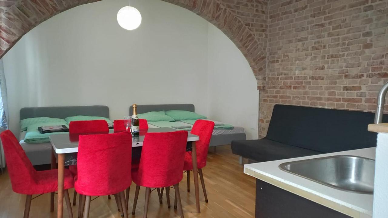 Cozynite Premium Apartment Stadthalle Wien Ngoại thất bức ảnh